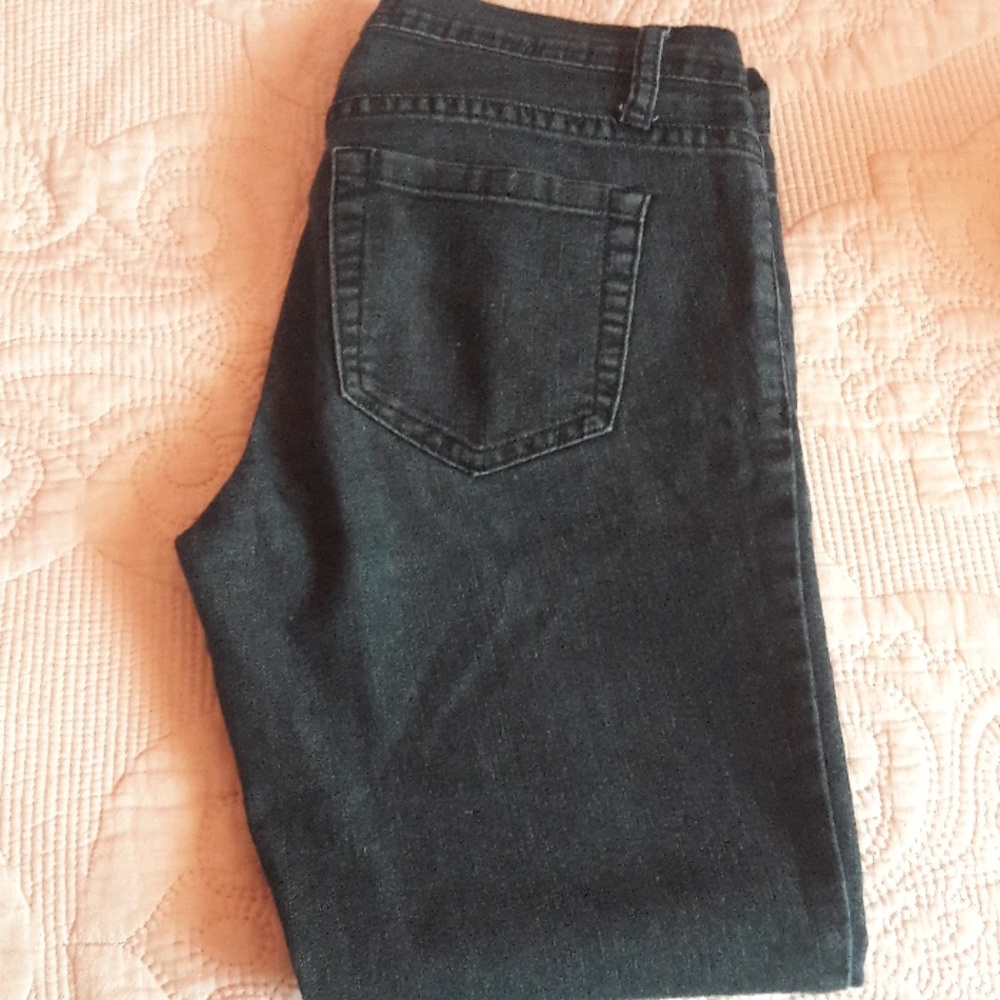 Jeans - Picture 3 of 3